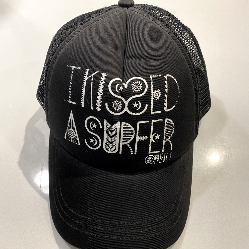 O’Neil Black I Kissed a Surfer SnapBack Hat
